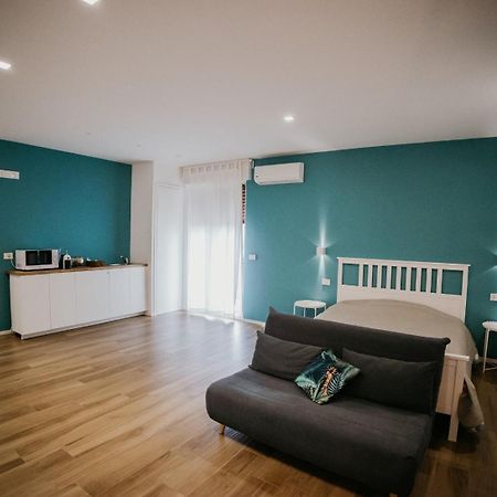 Suite Room Trani Zewnętrze zdjęcie