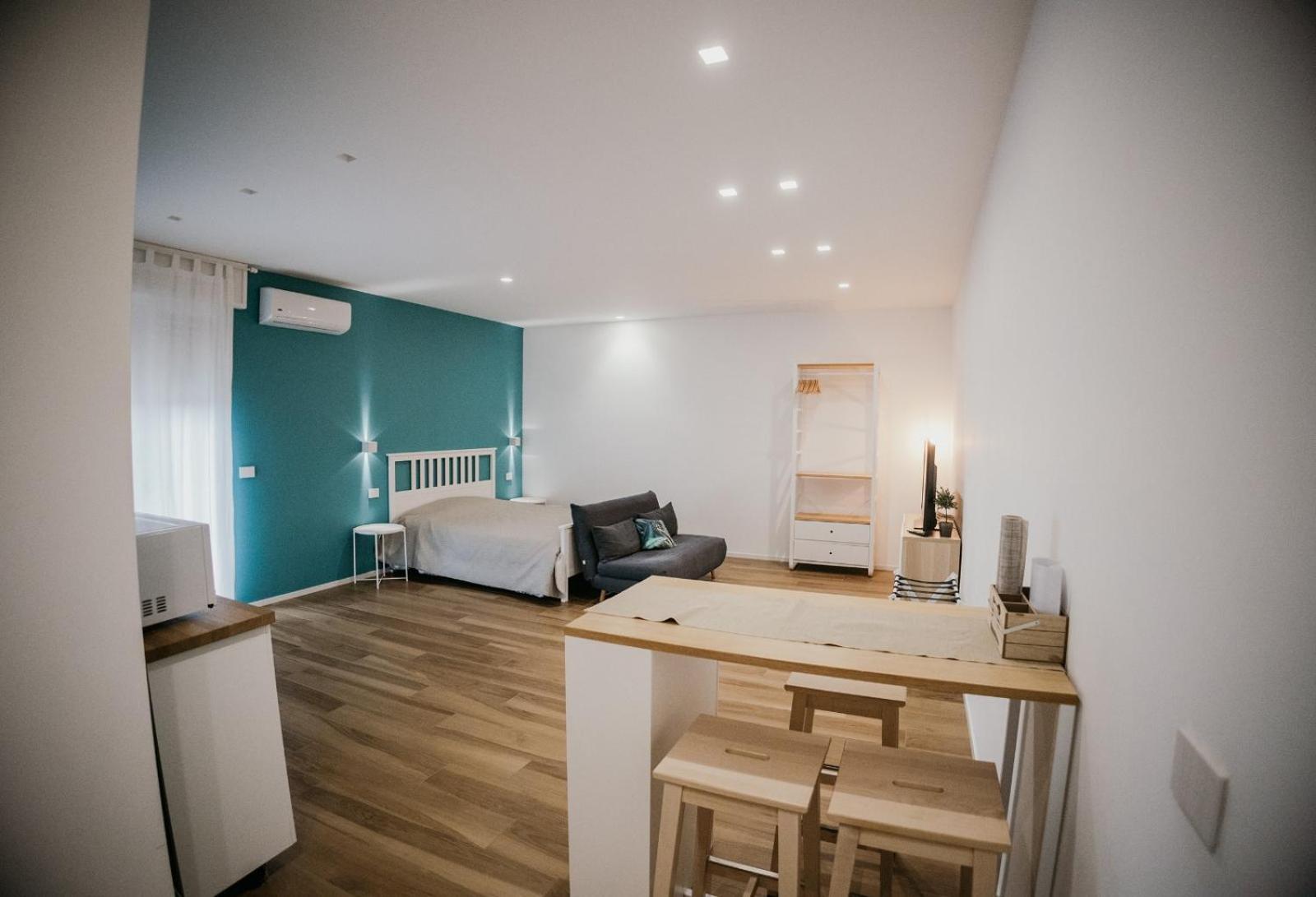 Suite Room Trani Zewnętrze zdjęcie